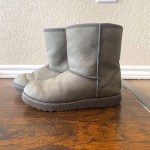 UGG Kids Classic II Boot